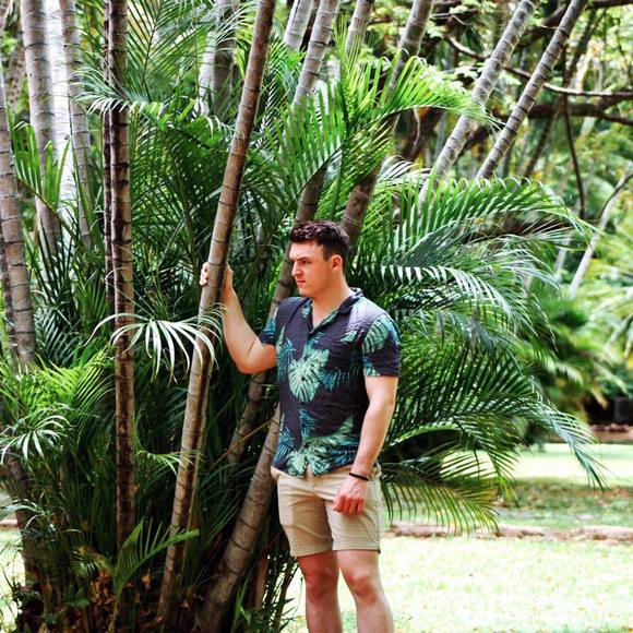 Meet your Posher, Josh - Picture 1 of 1